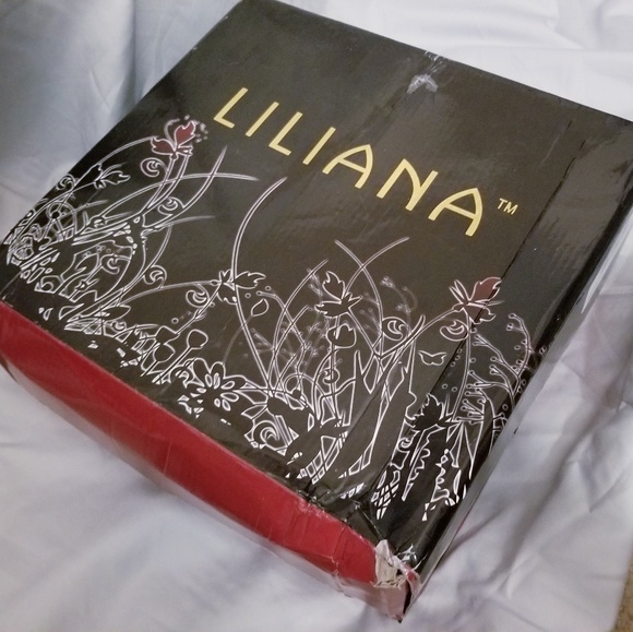 Lilliana Cara-7 Bootie Black with Chains New - Picture 6 of 7